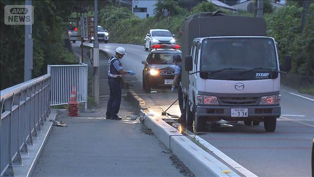 自転車の中学生とみられる少年が転倒し大型トラックにはねられ死亡　埼玉・小鹿野町