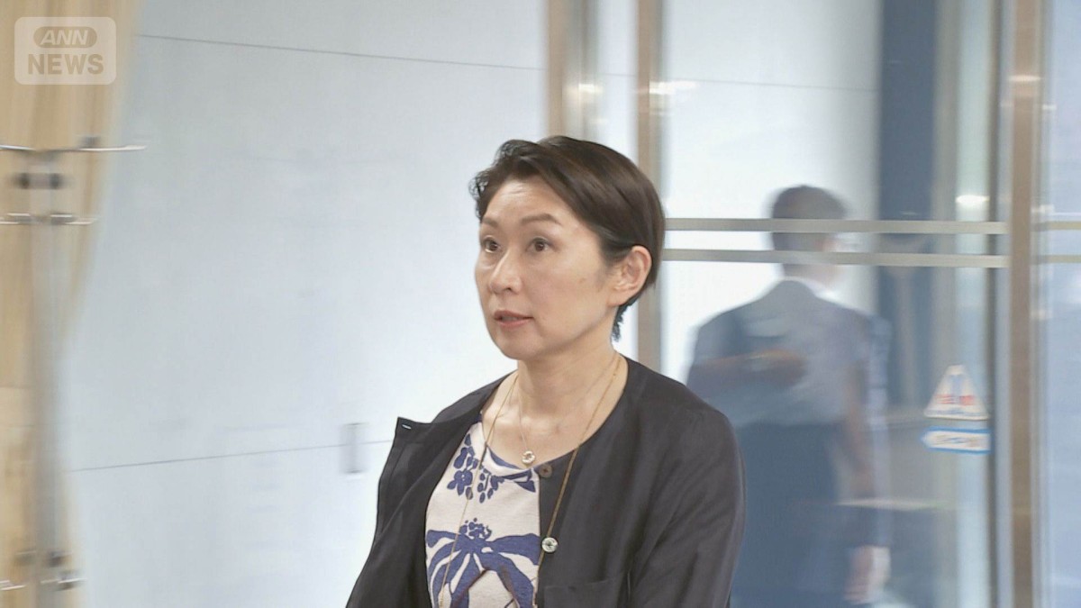 小渕優子氏が自民税調「インナー」を正式に辞任
