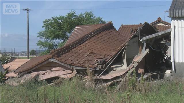 熊本地震5日目 新たに男性1人心肺停止　36人死亡 約9000人避難 7万戸以上で断水続く