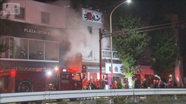 3階建てビルで火事　高齢女性死亡　2人けが　東京・大田区