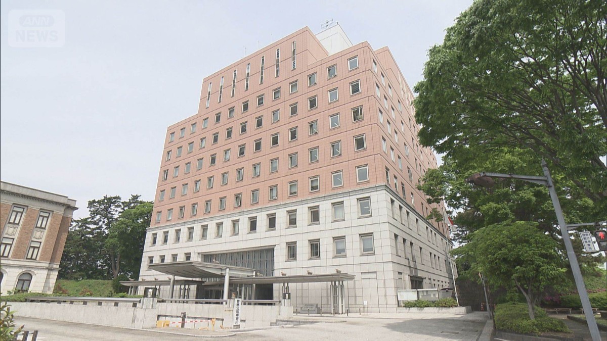 関越道で車に追突し逃走か　バス運転手の男逮捕  高校生らを乗せたバスで…　群馬県警