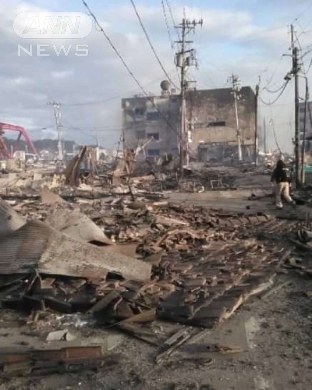 震災翌日の輪島朝市の様子＝1月2日、本人提供