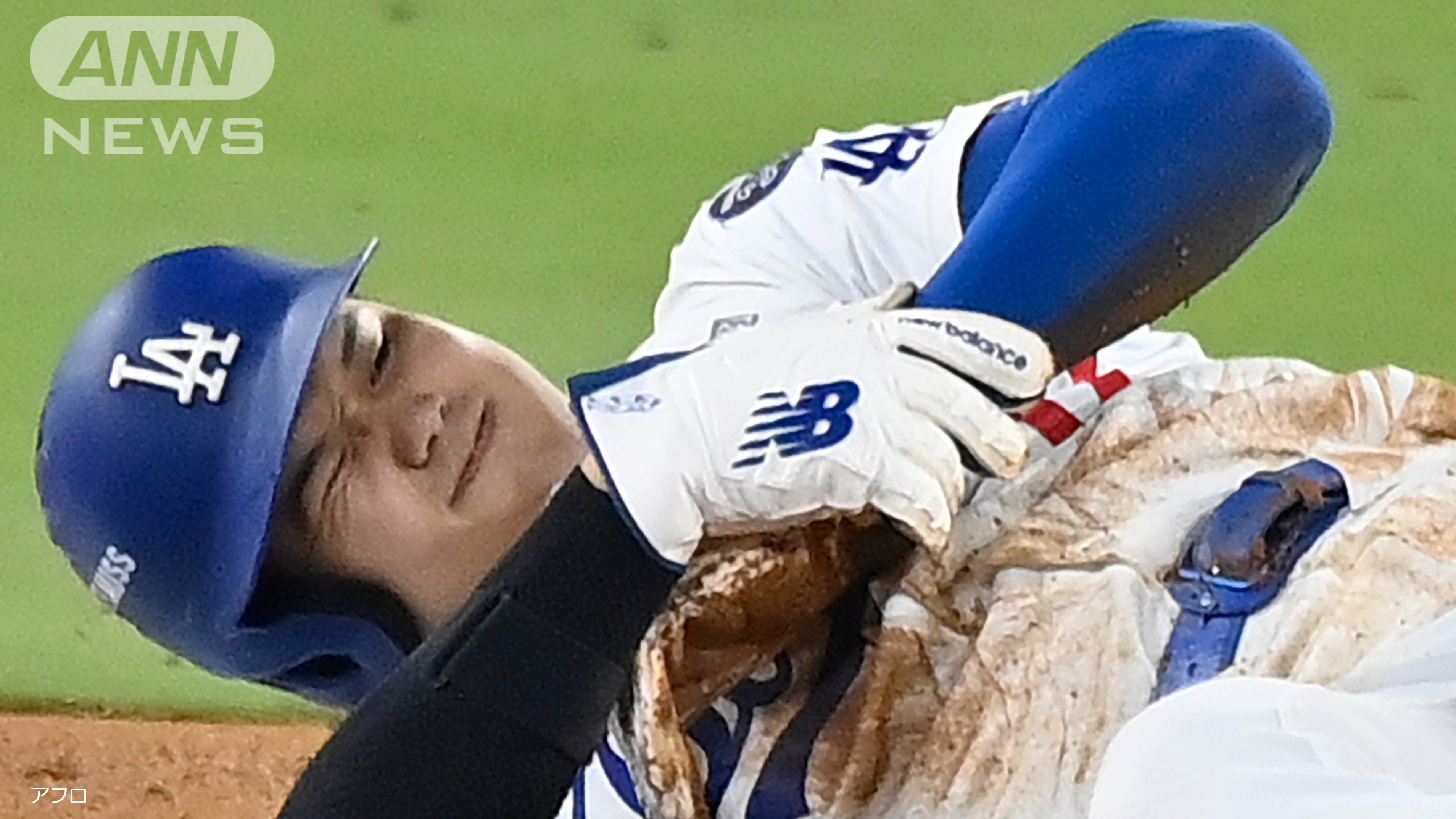 ワールドシリーズ第2戦で大谷選手は左肩を負傷。シリーズ終了後に脱臼の手術を受けた。