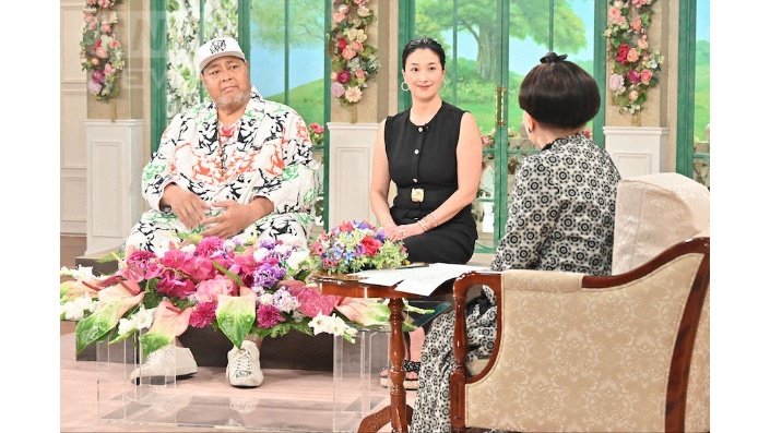小錦八十吉さん、妻の千絵さん