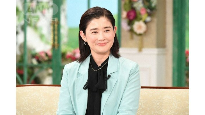 石田ひかりさん