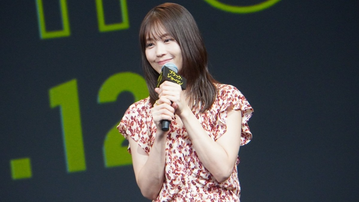 有村架純、大物俳優の画像を待ち受けに！？福山雅治は「雨の日も風の日もひたすら…」