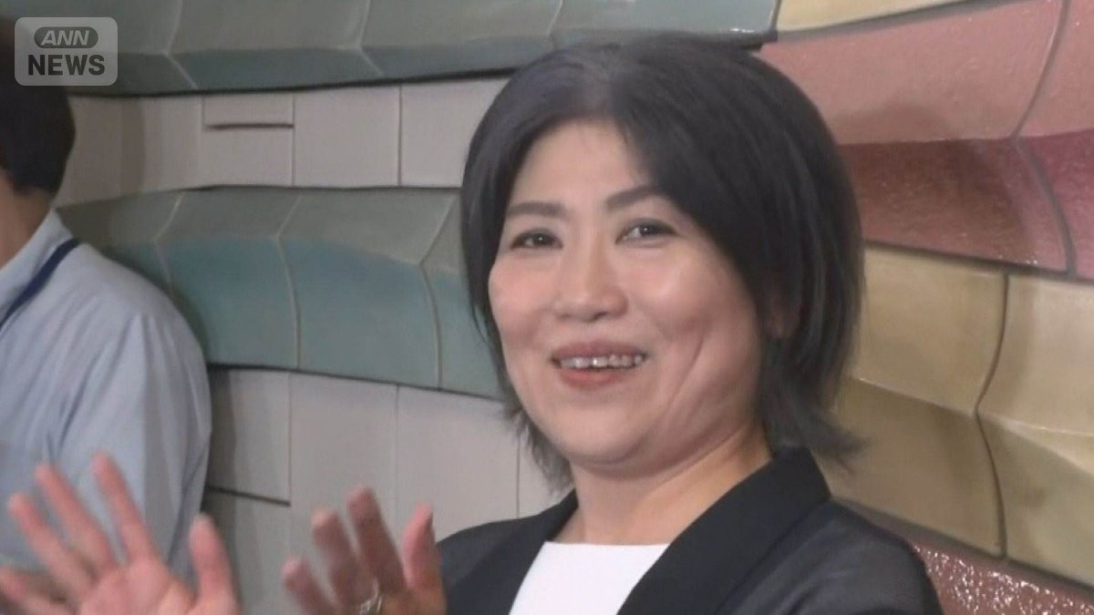 チラ見せ否定「19.2秒だ」　卒業証書の提出は拒否　静岡・伊東市長が百条委に