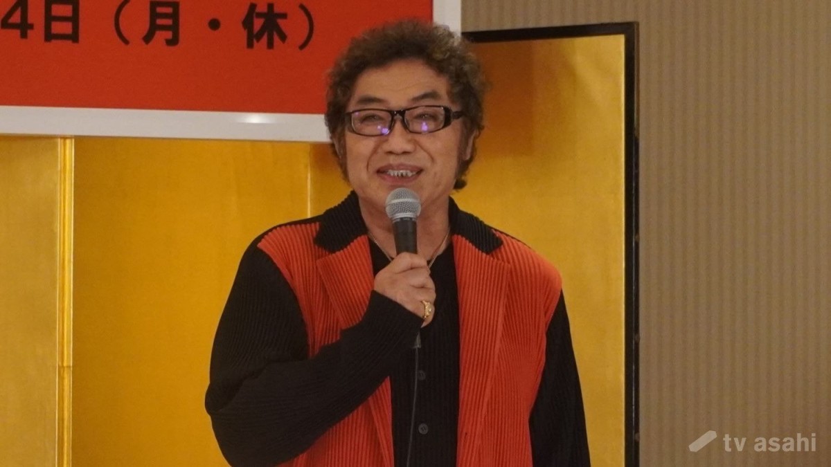 コロッケ、膝の術後の経過は順調「舞台のほうも心配なくふざけられる」