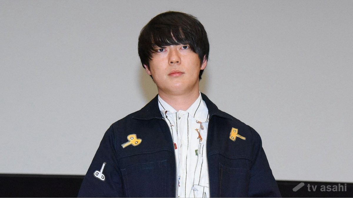 ウーマンラッシュアワー村本大輔、「カツオノエボシ」に全身刺され救急搬送