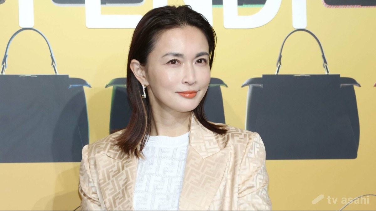 長谷川京子、長男が海外留学へ…「ポッカリと穴が空いた感覚があります」母としての心境を明かす