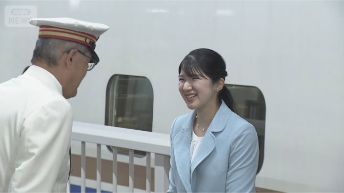 花角知事らの出迎えを受けました