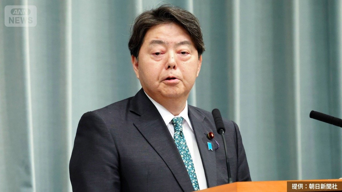 2023年12月、記者会見で質問に答える林芳正官房長官（提供：朝日新聞社）