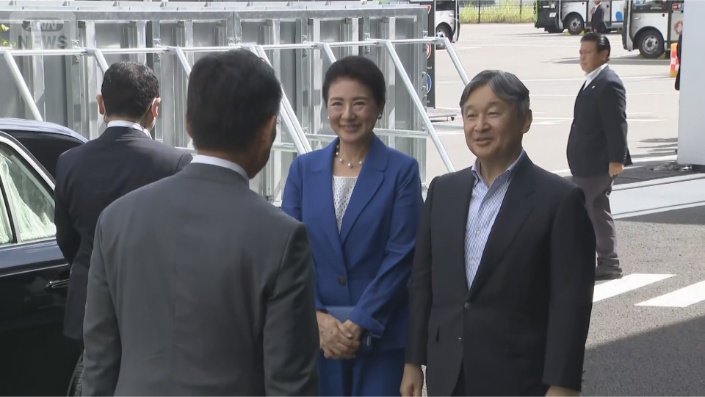 正午すぎ 大阪・関西万博の日本館