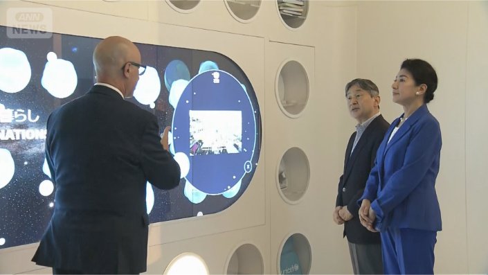 国連パビリオンを視察