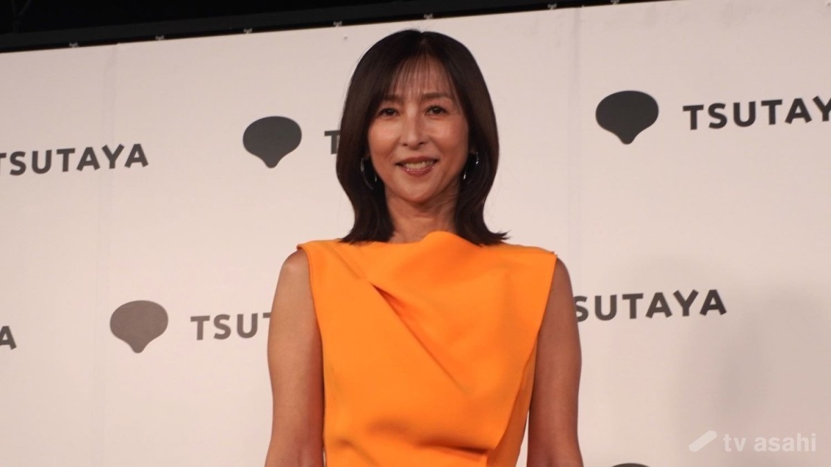 27年ぶり写真集発売のかとうれいこ、歌手活動にも含み持たせる「あるかもしれない」