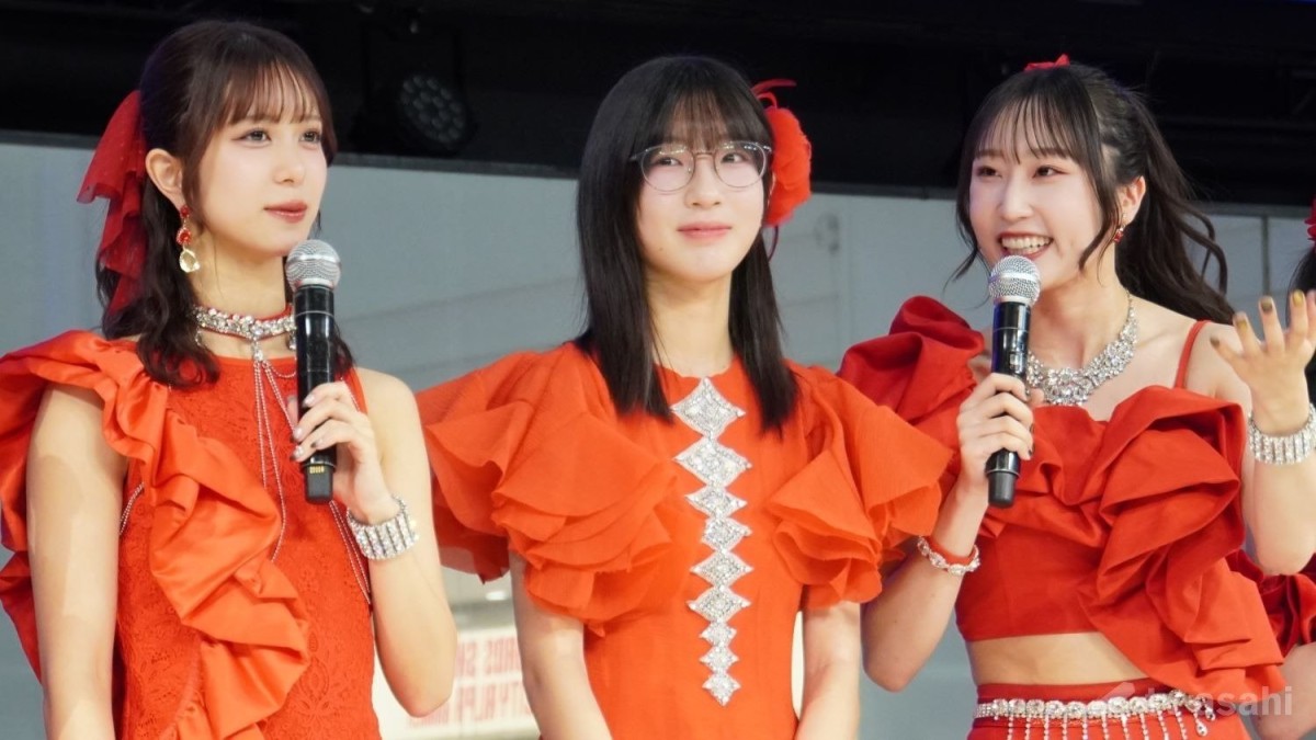 Juice＝Juiceの新メンバー・林仁愛はハロプロ初のメガネっ子！いつメガネを取るかは「秘密」