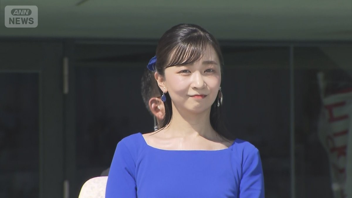 【写真まとめ】佳子さま「琵琶湖ブルー」ワンピースお召しに　バレッタで華やかなハーフアップヘア　「国民スポーツ大会」の閉会式に出席