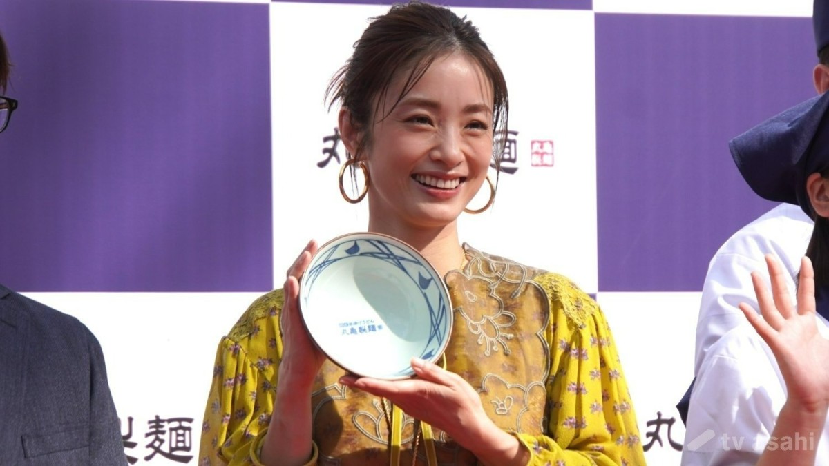 【エンタメ取材現場】上戸彩　「1811人の麺職人が贈る『丸亀製麺・打ち立ての秋』開幕式」