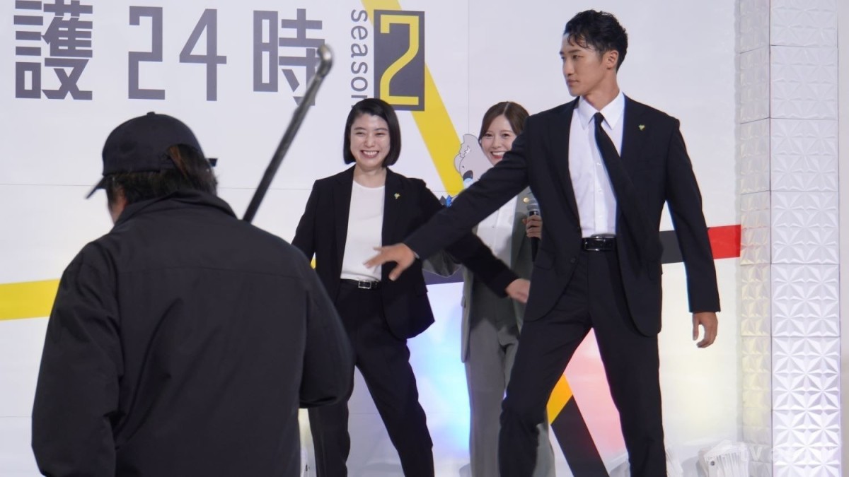 岩本照 Amazon.co.jp: 新装版 Zoom in 岩本照 (Johnny's PHOTOGRAPH REPORT