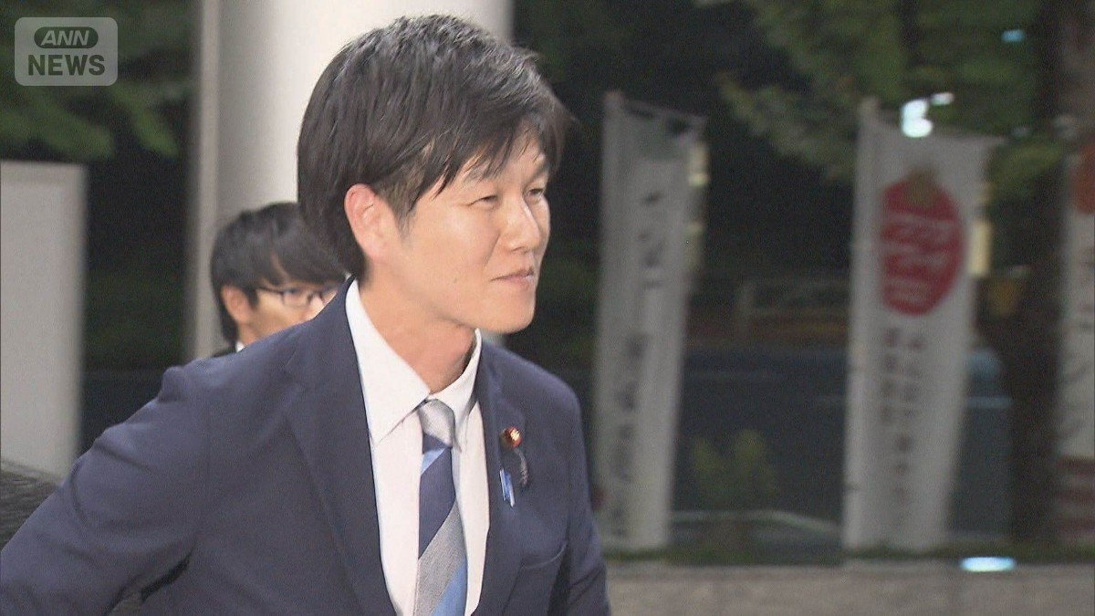 高市政権が始動、小泉農政を見直しへ　鈴木新大臣「コメ価格は市場が決めるべきだ」
