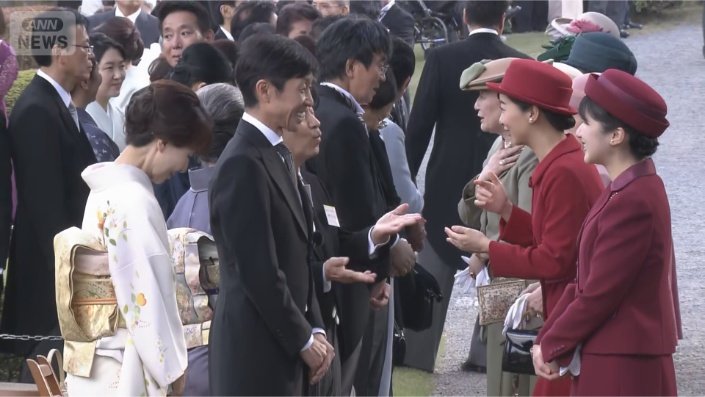 騎手の武豊さんに「どこの筋肉を鍛えていますか」質問する様子も