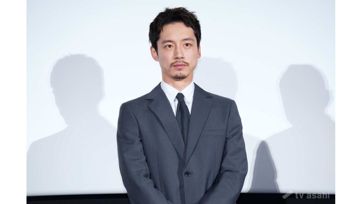 坂口健太郎、渡辺謙との初共演は「緊張感があるというか…」