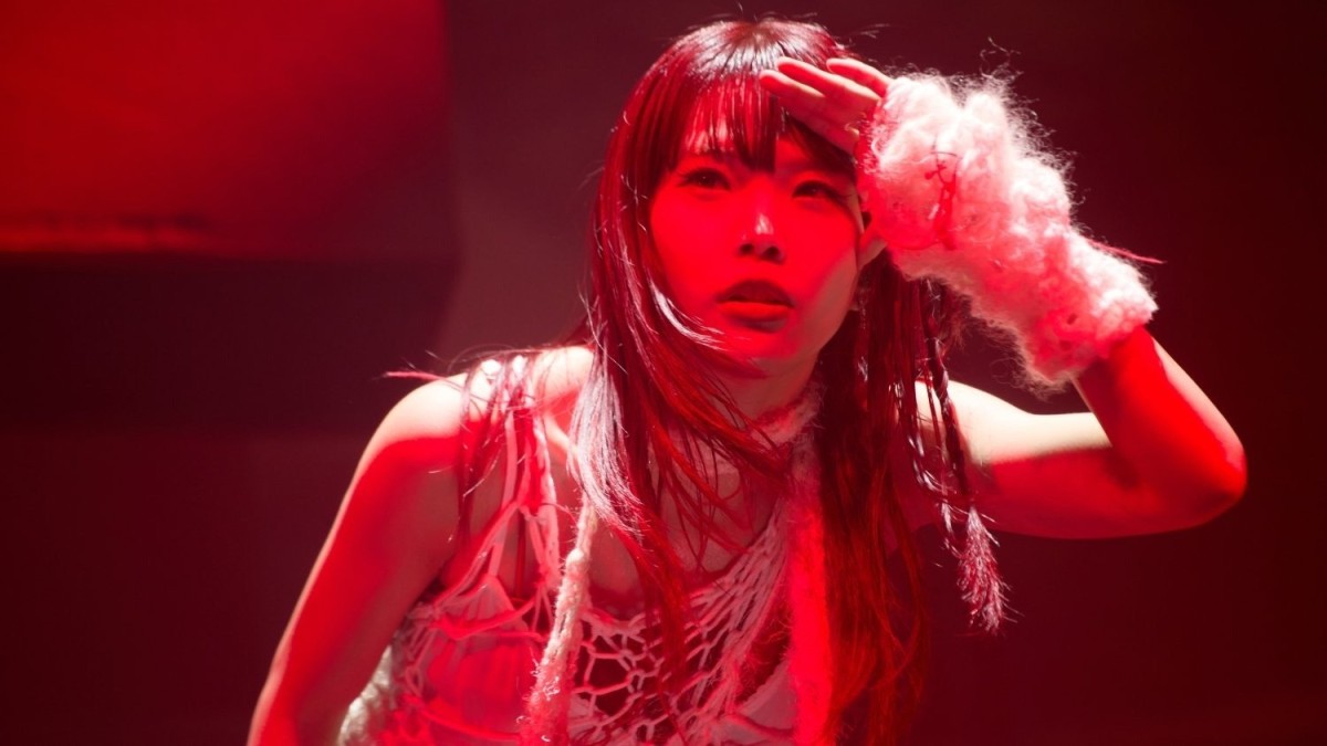 アイナ・ジ・エンド、広島のガールズバーに興味津々も「正気に戻りました」