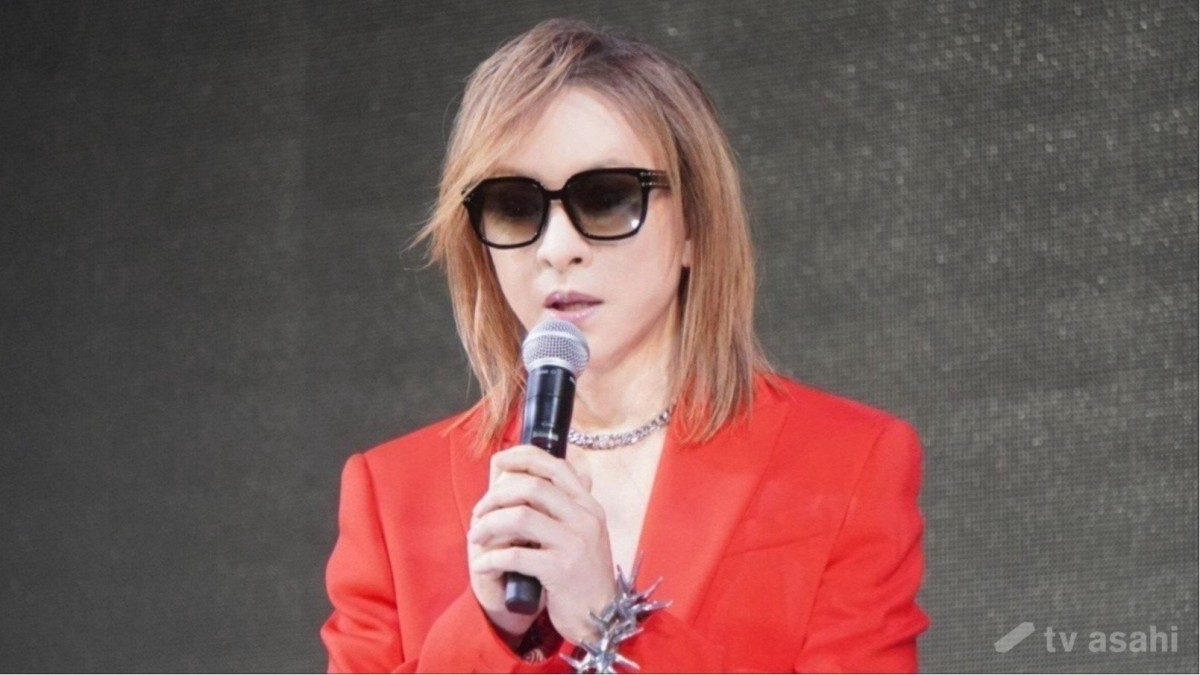 YOSHIKI、19歳で亡くなったYOSHIさんを追悼「令和のロックスター」