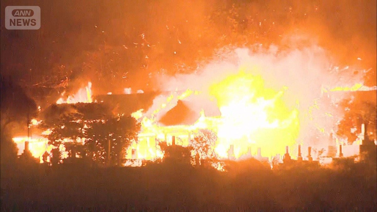 【速報】地域住民が避難…大分市の住宅密集地で大規模火災　きのうから強風注意報