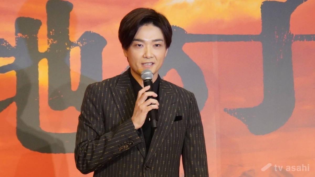 井上芳雄、「毎週泣いて見ていた」ドラマの初舞台化で主演！「奇跡のよう」