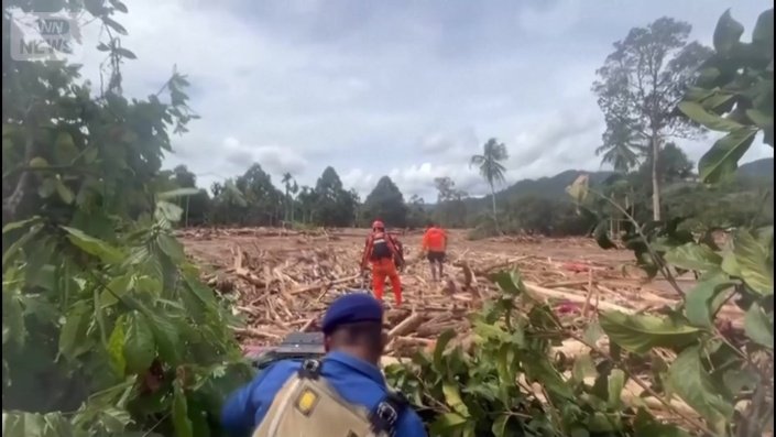 一面に広がる洪水の爪痕