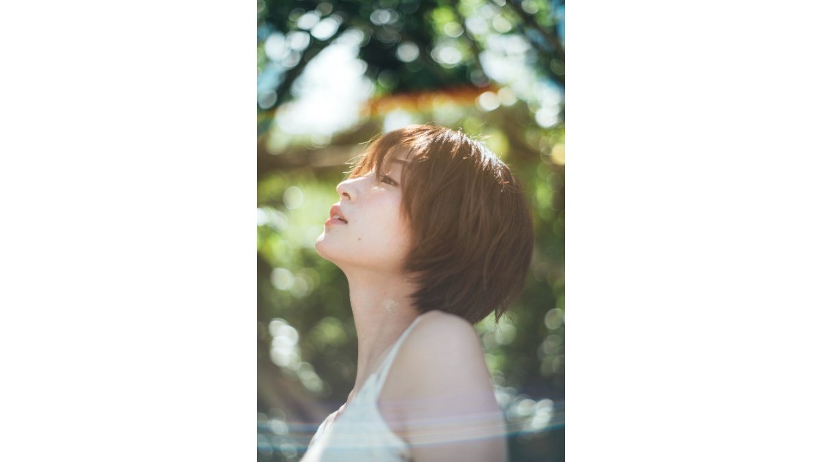 岡崎紗絵、2026年版カレンダーブック発売へ 写真集『Lupinus』未公開