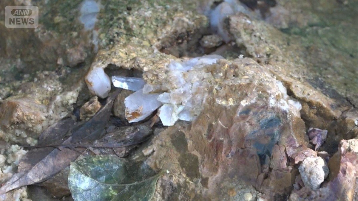 お宝ザクザク水晶盗掘騒動 金山跡侵入しフリマ転売? 土砂崩れで死亡事故【詳細版】