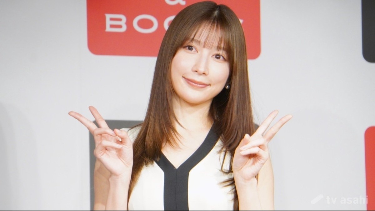 雪平莉左、今年の漢字は「税金の『税』。支払い増えた」