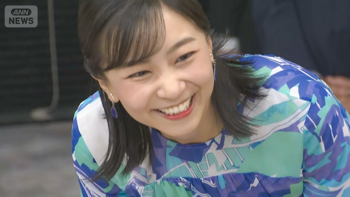 【写真でめぐるこの一年】佳子さまが咲かせる笑顔の数々をたっぷりと振り返る　きらめくプリンセスがまとうファッションにも注目　31歳の誕生日