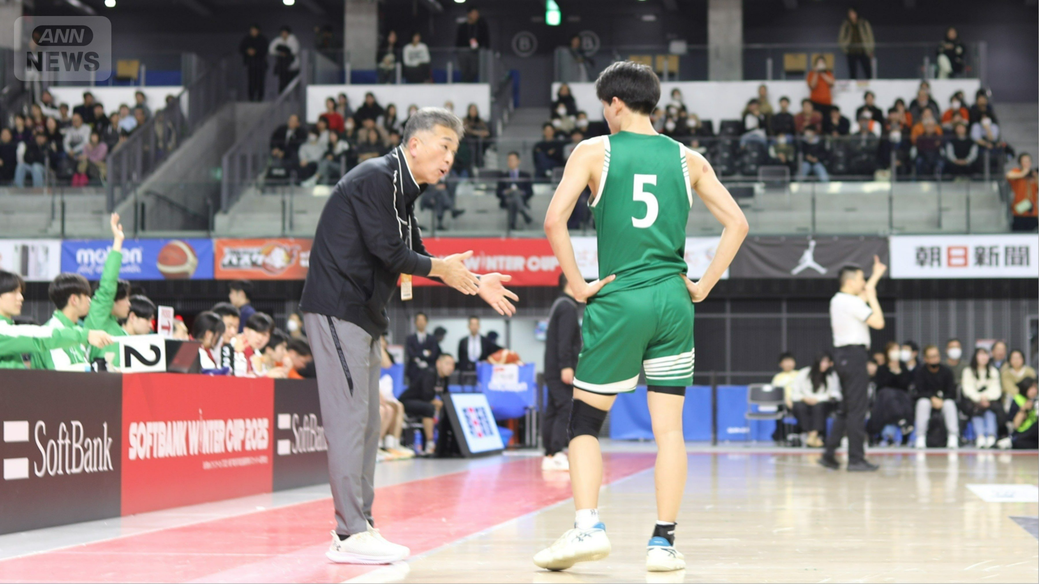 承知深谷の早船哉斗選手（3年生）と成田靖監督