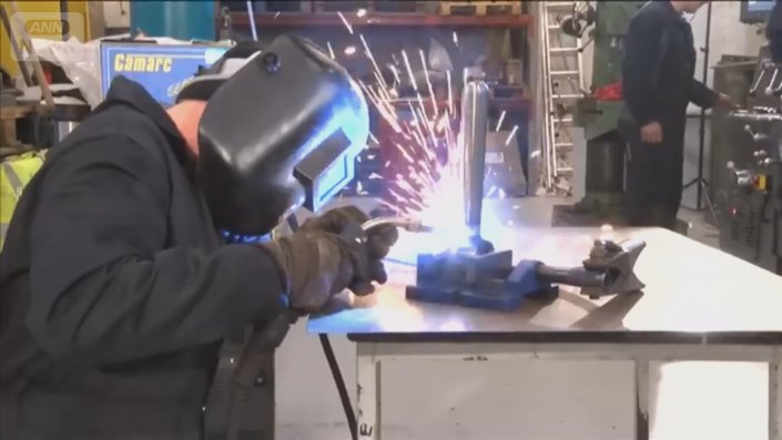 専従の技術者は2人だけ