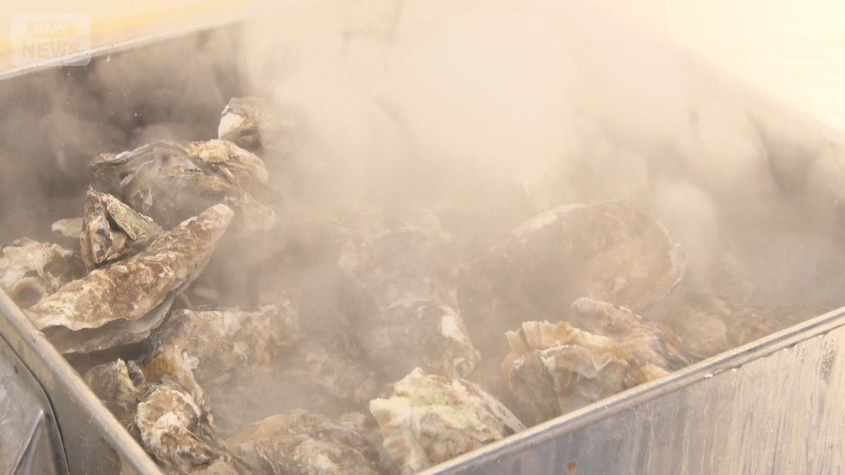 3連休ご当地グルメ求め大行列　熱々カキ汁に北海道の味覚集結　物価高もプチぜいたく