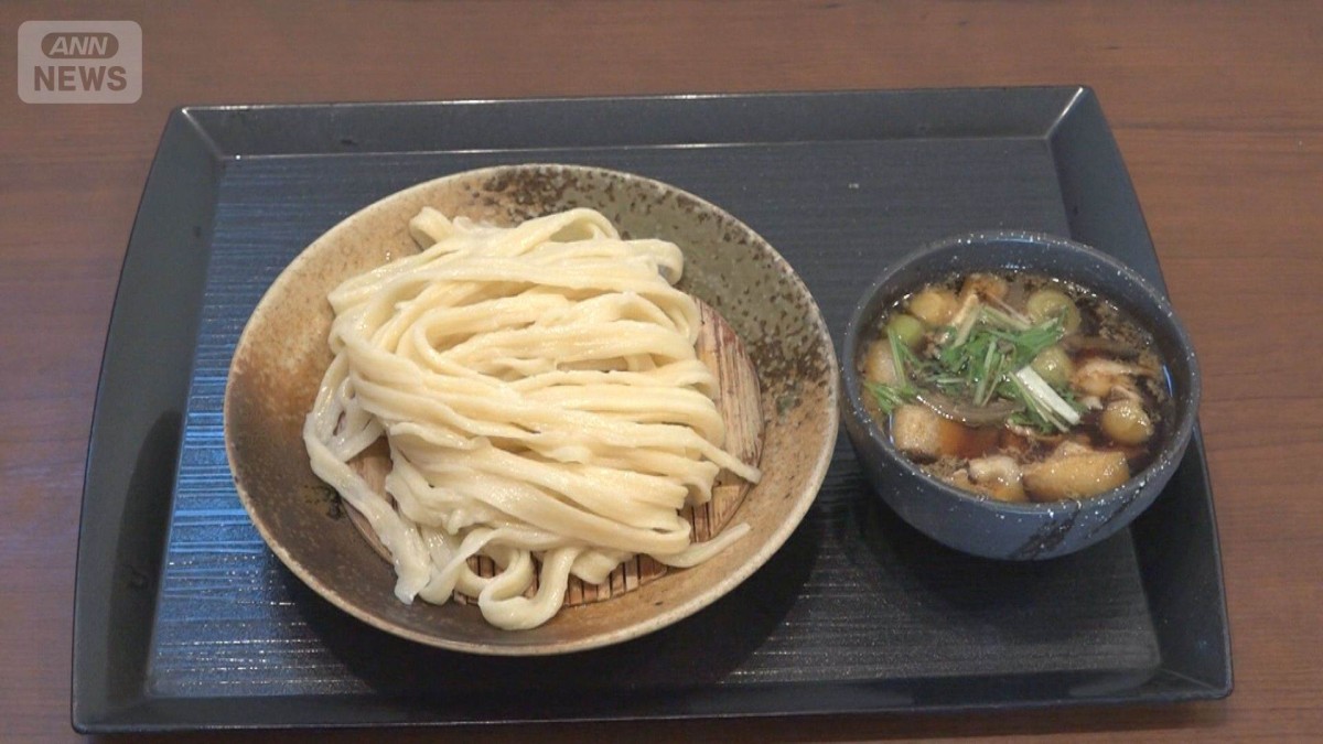 うどん食べ放題が1150円　ごはんと天ぷらもお替わりOK　短い営業時間で効率経営