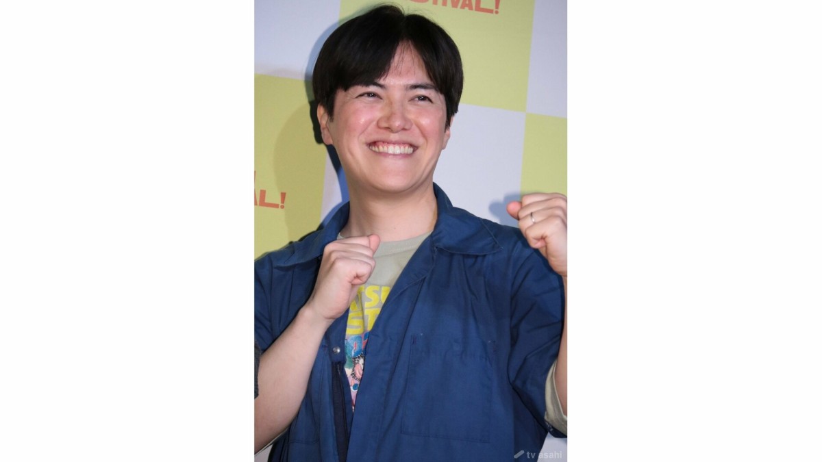 ラブレターズ・溜口佑太朗、両足肉離れで松葉杖姿の写真を公開　41歳の誕生日に報告「健康な一年をと言いたいところでしたが…」