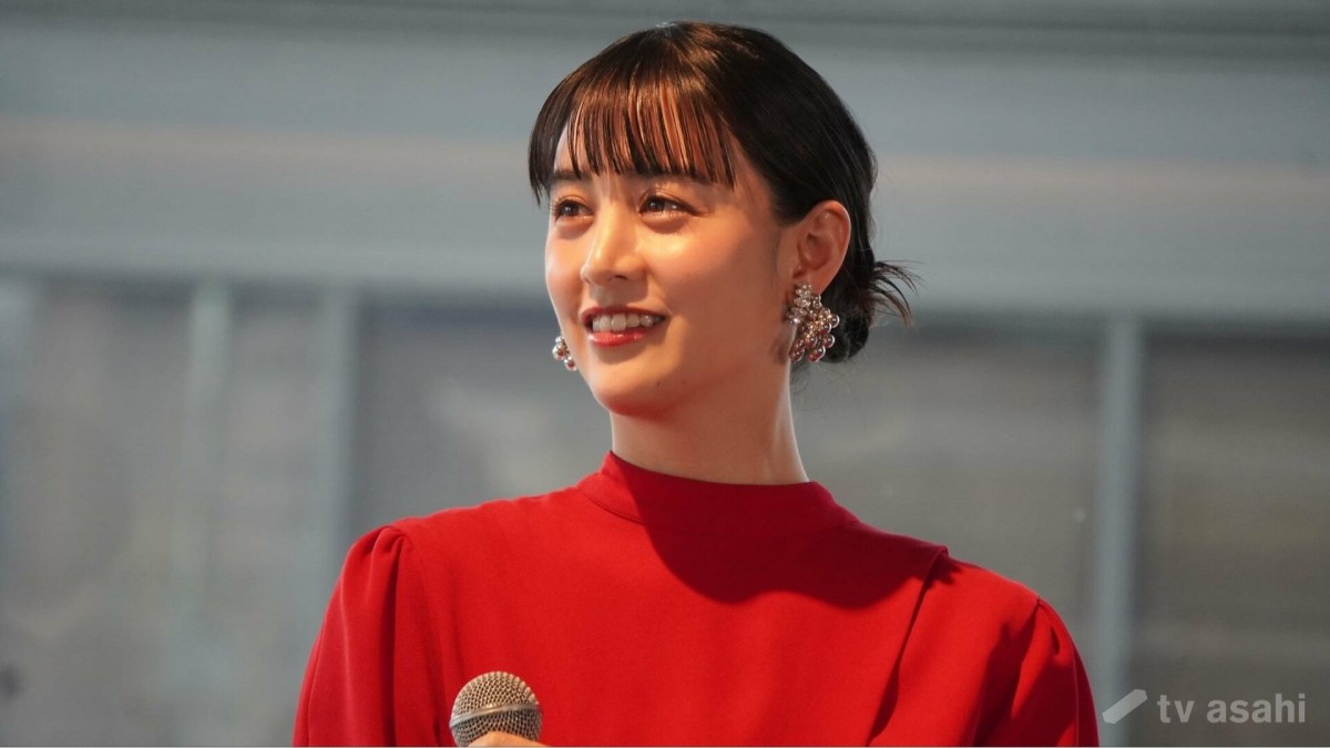 山本美月、バレンタインはケーキを手作り！「愛情を込めて作るようにしています」