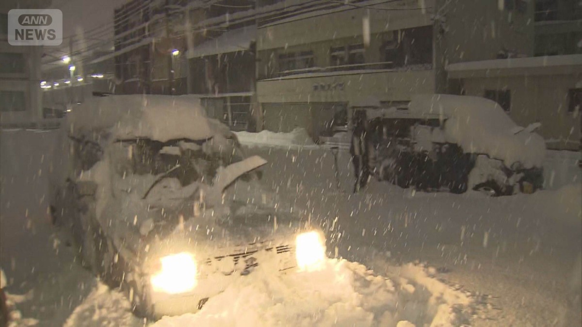 福井・敦賀市「顕著な大雪」国道で数百台一時立ち往生　都心でも最高気温6.9℃