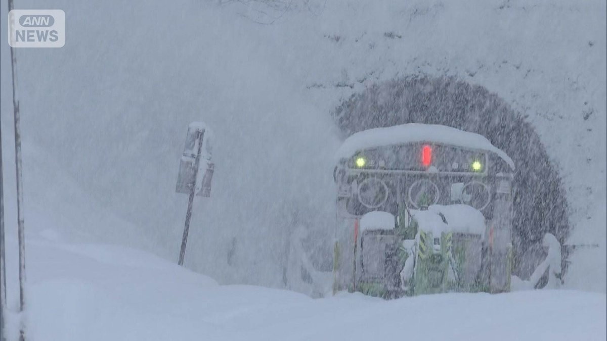 北陸道では470台が立往生・開湯1300年の温泉郷も“打撃”　週末再び大雪か