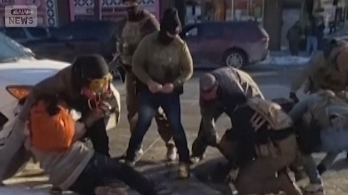 強硬から一転…トランプ政権“攻撃姿勢”修正　市民射殺に批判噴出“身内”からも