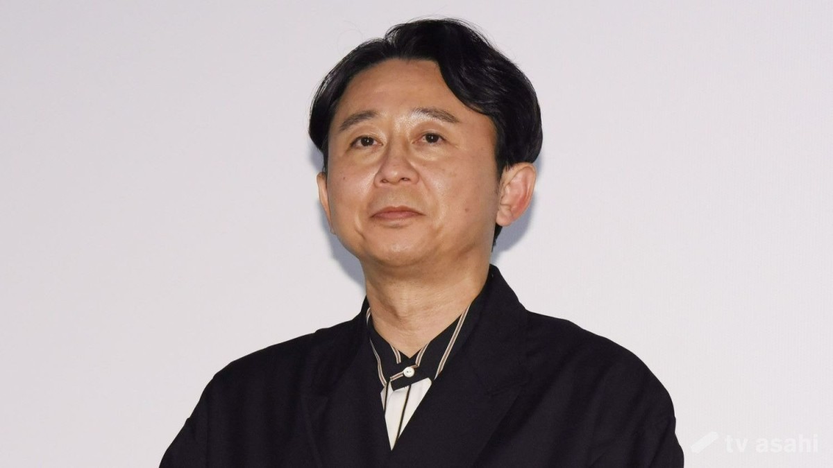 有吉弘行、第2子誕生を突然発表「51歳で2児の父」