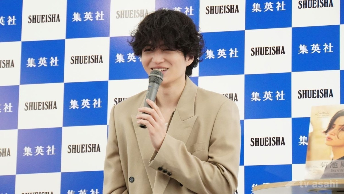 菊池風磨、山田涼介の配信部屋の映り込み狙う！「台座も一緒にプレゼントしようかな」