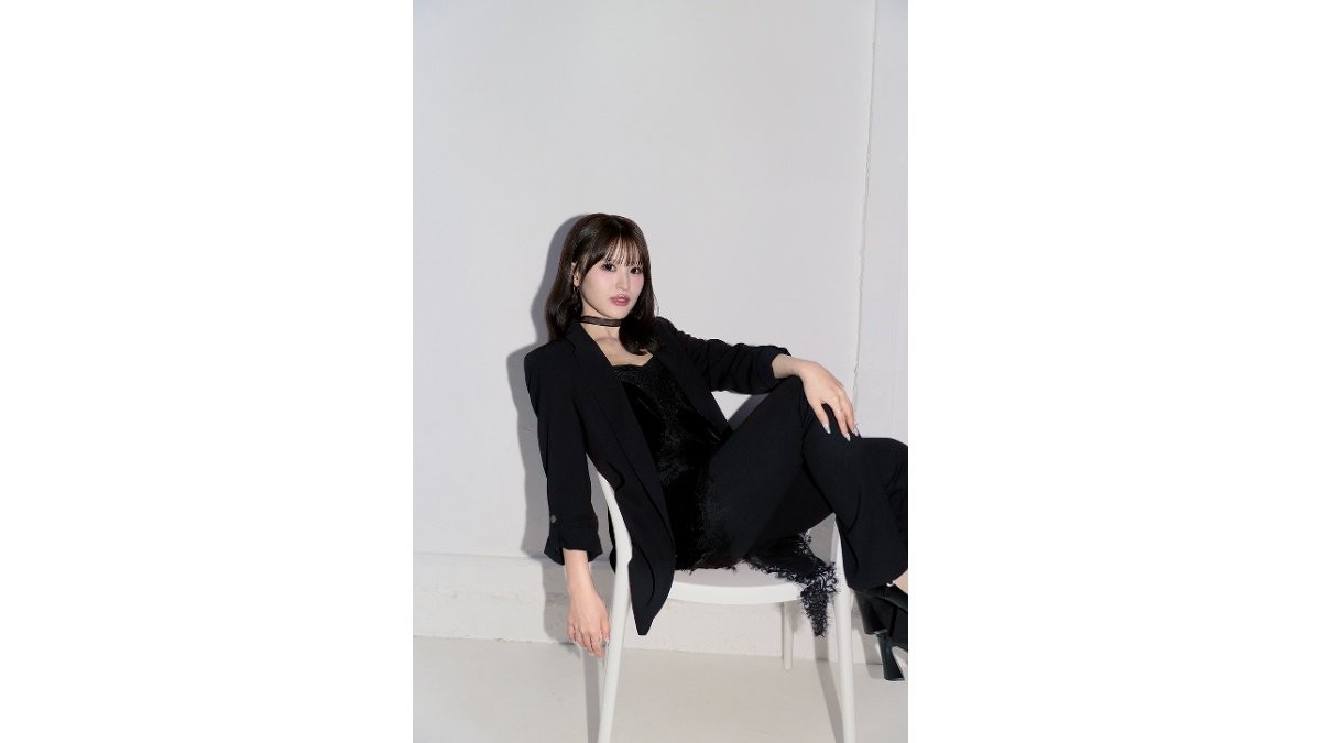 夜々が放つ“0時の魔法” コメント込めた1stアルバム発売