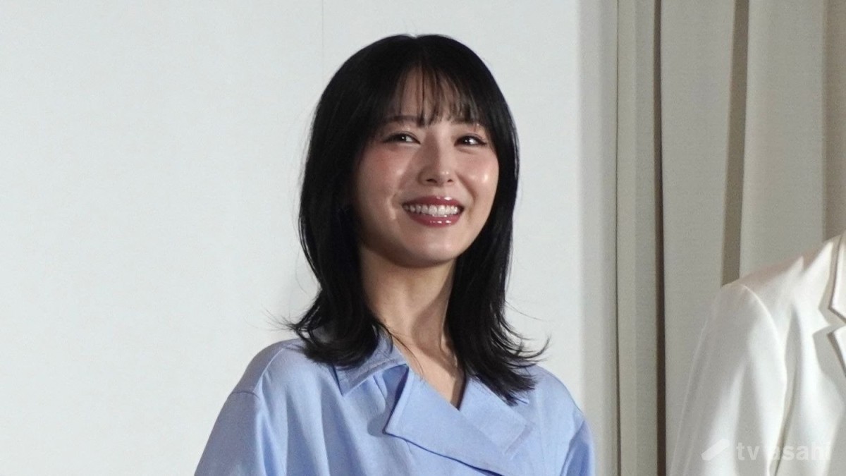 浜辺美波、肌診断の結果に歓喜「このお仕事に向いている肌なんじゃないかな」