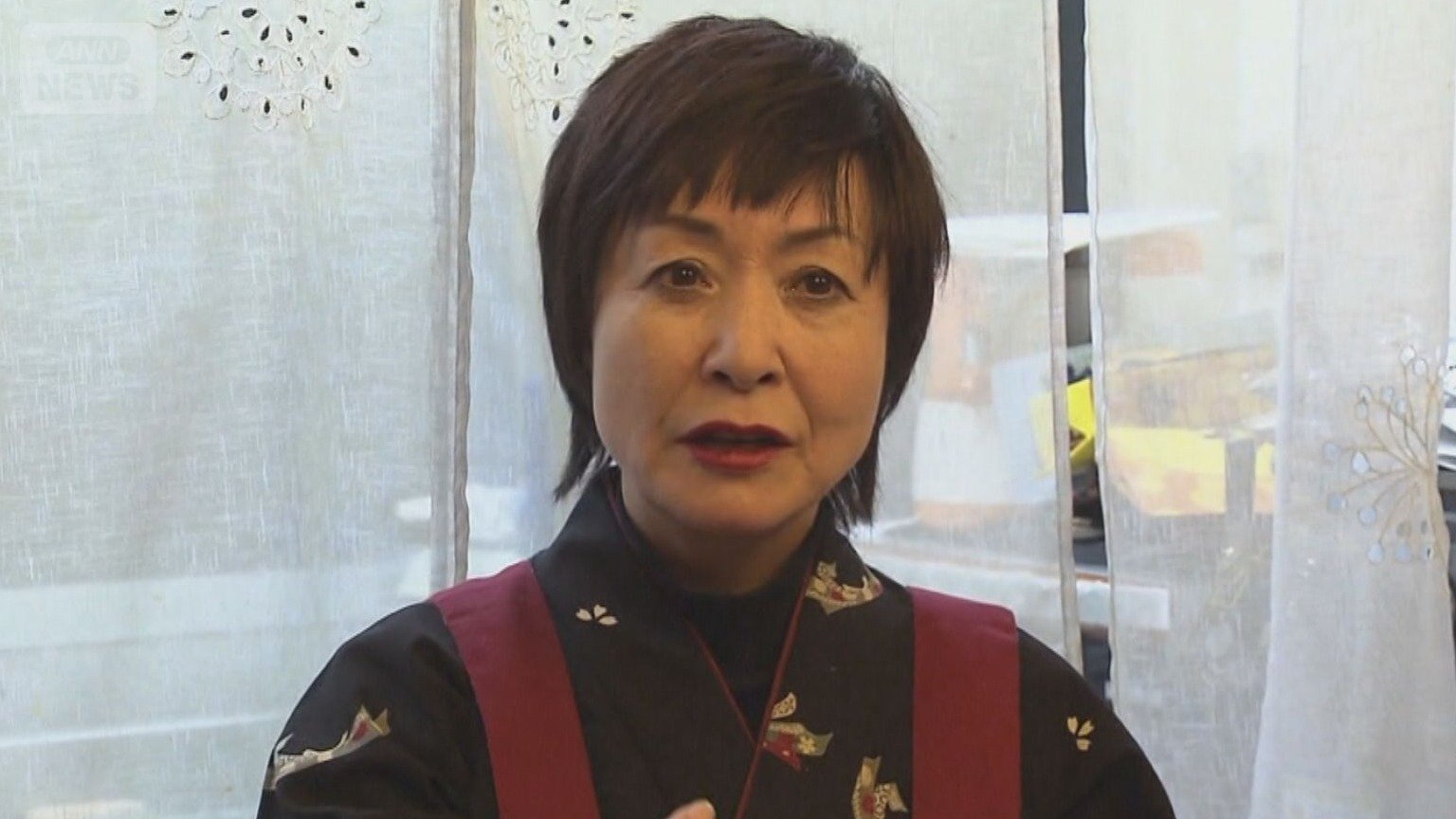 仮設店舗時代の梅澤さん　2015年3月