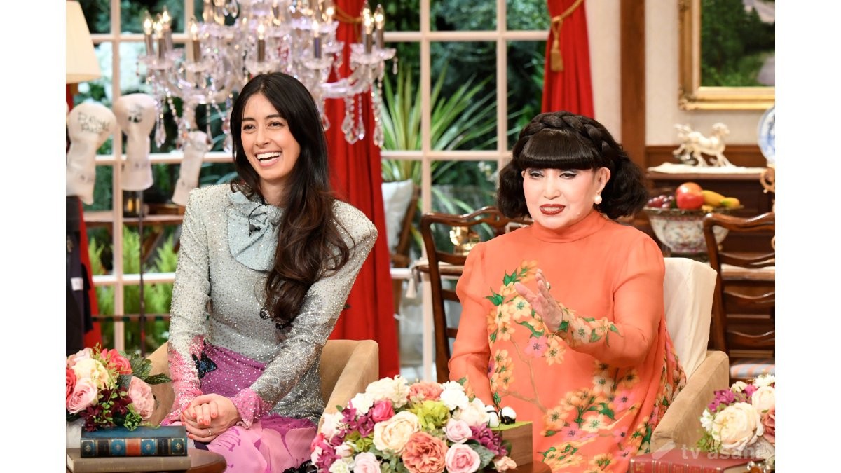 黒柳徹子「大好きで大事にしている」　生誕100年森英恵さんの軌跡を特集